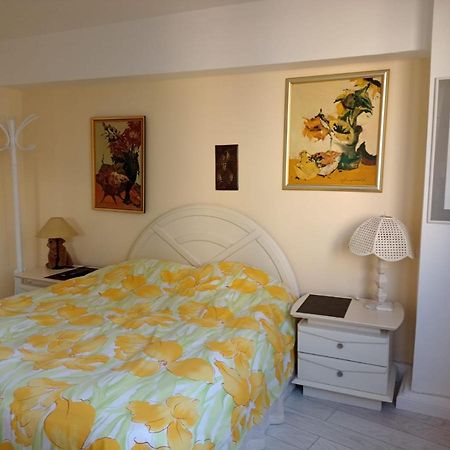 Two Bedroom Apartment Farmec Клуж-Напока Экстерьер фото