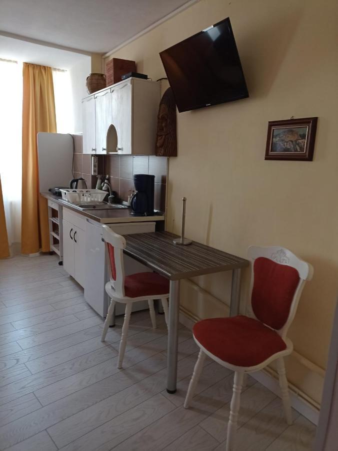 Two Bedroom Apartment Farmec Клуж-Напока Экстерьер фото